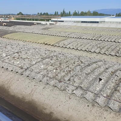 Lavoro completato: sostituzione copertura tetto in Veneto — Fratelli Marku